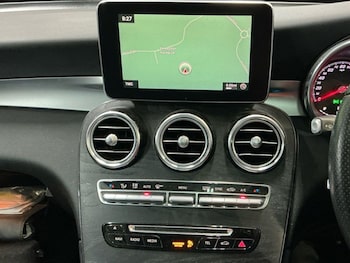 Used Mercedes-Benz GLC 2018 for sale - 77408631: Photo