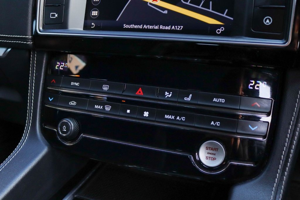 Used Jaguar F-Pace 2017 for sale - 77384058: Photo 43