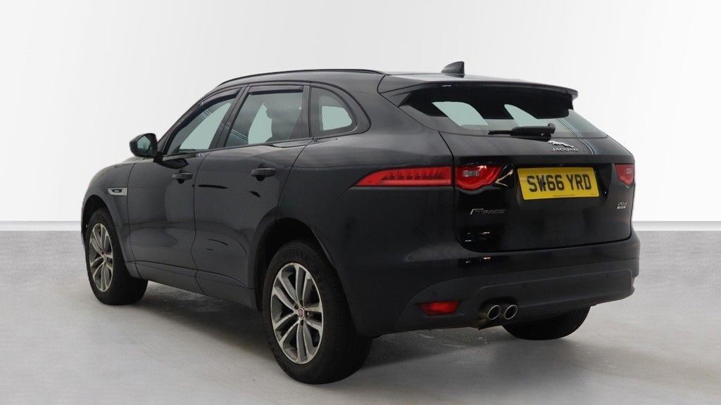 Used Jaguar F-Pace 2017 for sale - 77384058: Photo 9