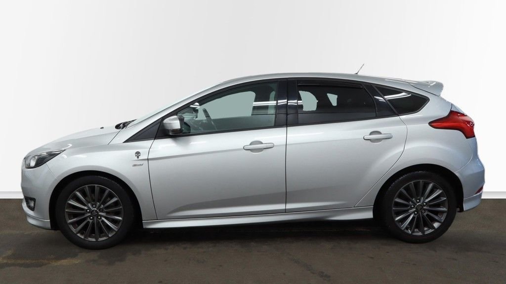 Used Ford Focus 2016 for sale - 77408636: Photo 13