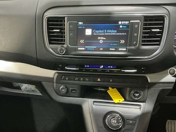 Used Peugeot Traveller 2017 for sale - 78819688: Photo