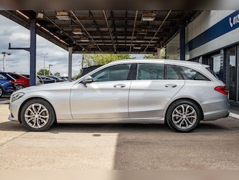 Used Mercedes-Benz C Class 2017 for sale - 78764921: Photo