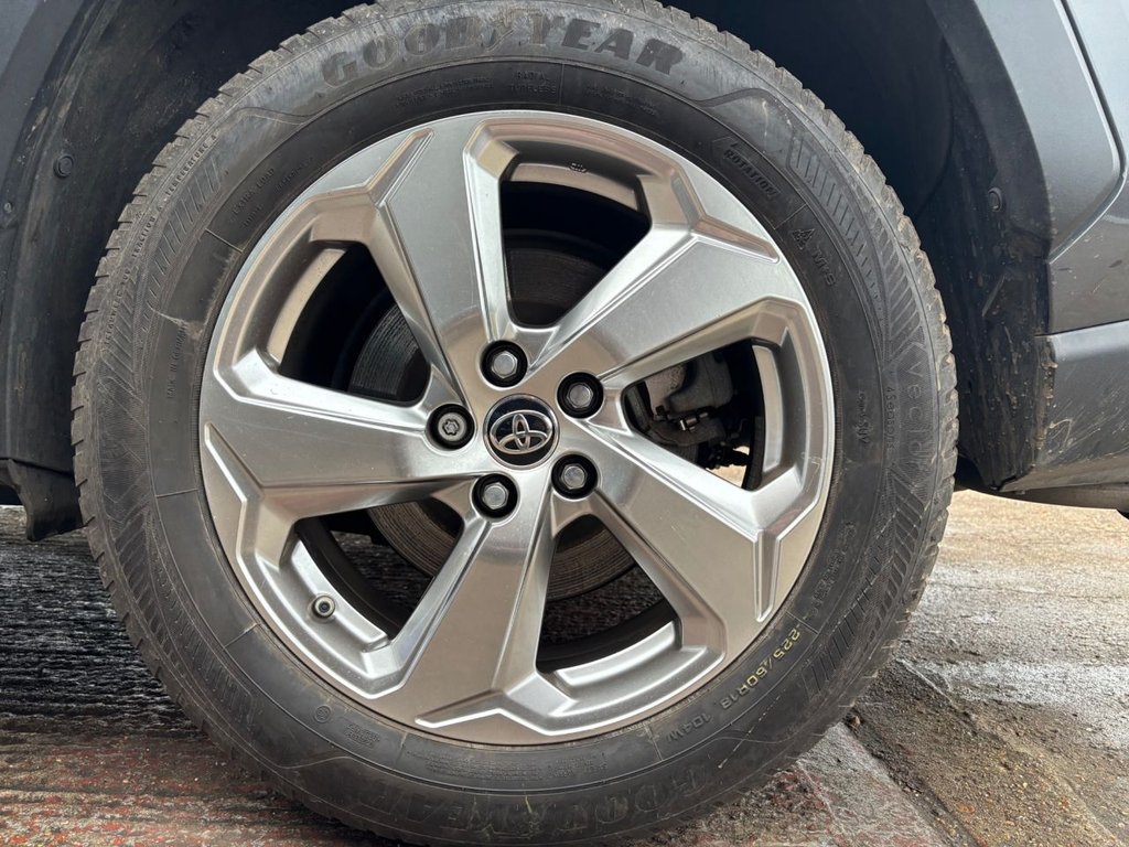 Used Toyota RAV4 2020 for sale - 76841699: Photo 20