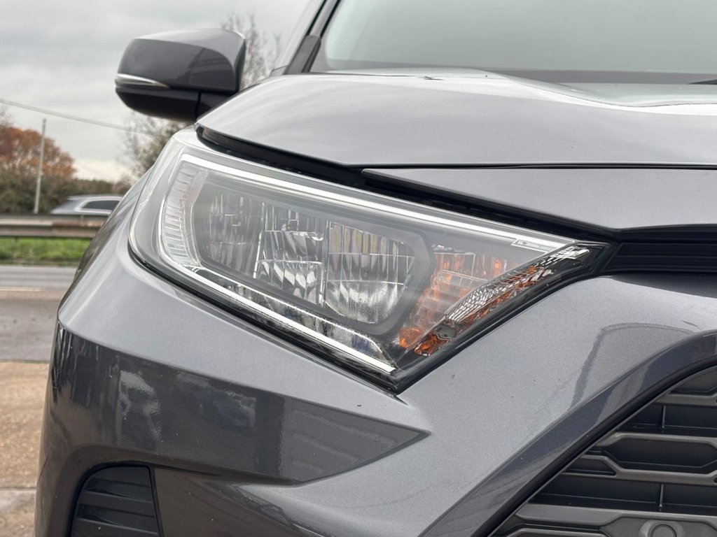 Used Toyota RAV4 2020 for sale - 76841699: Photo 34