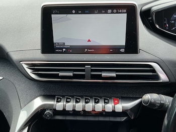 Used Peugeot 5008 2021 for sale - 79449543: Photo