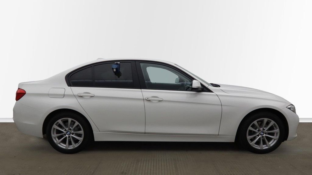 Used BMW 3 Series 2016 for sale - 76840890: Photo 13