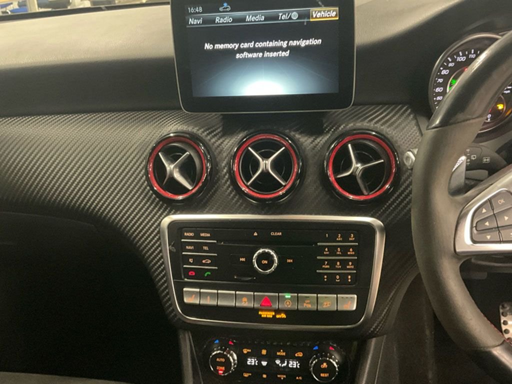 Used Mercedes-Benz A-Class 2016 for sale - 77250262: Photo 2