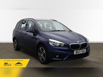 Used BMW 2 Series 2017 for sale - 76950338: Photo