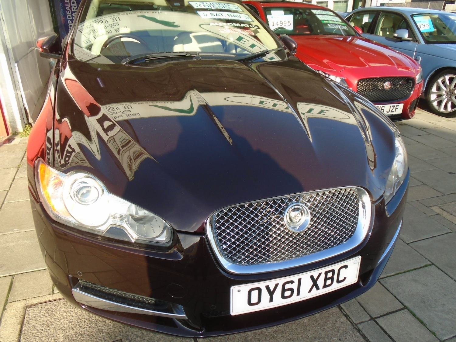 Used Jaguar XF 2011 for sale - 76525935: Photo 2