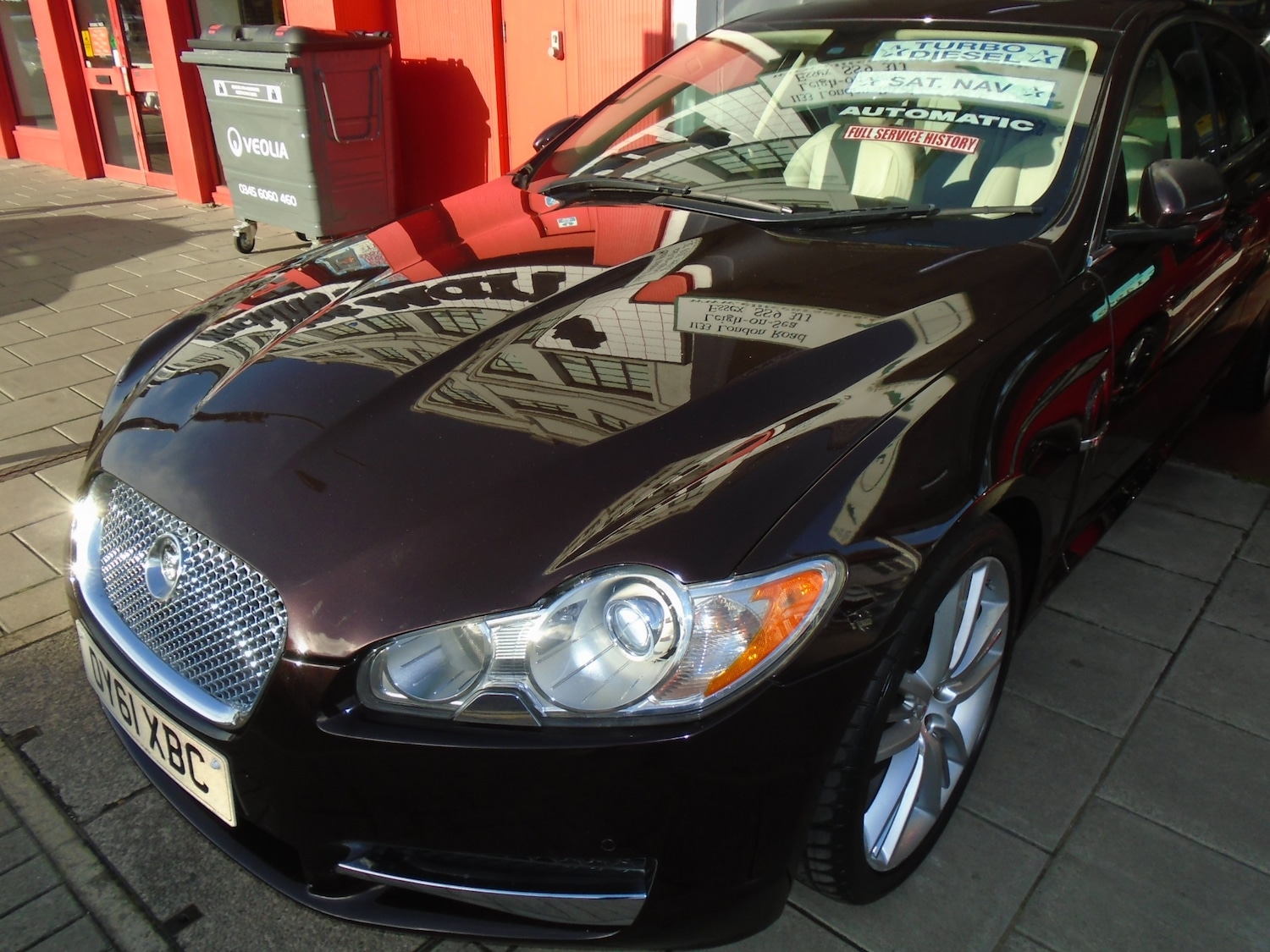 Used Jaguar XF 2011 for sale - 76525935: Photo 3