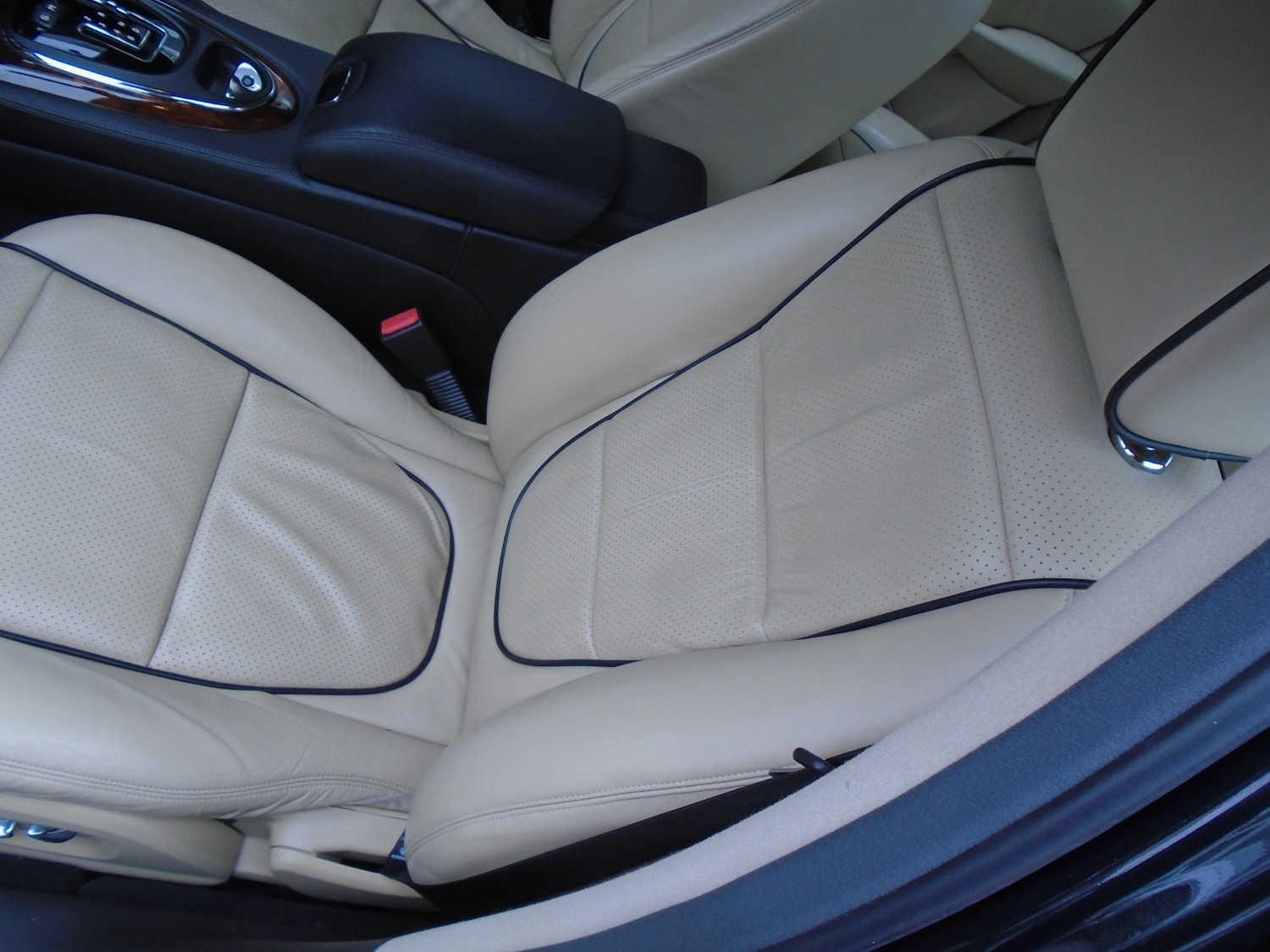 Used Jaguar XJ 2007 for sale - 77431154: Photo 13