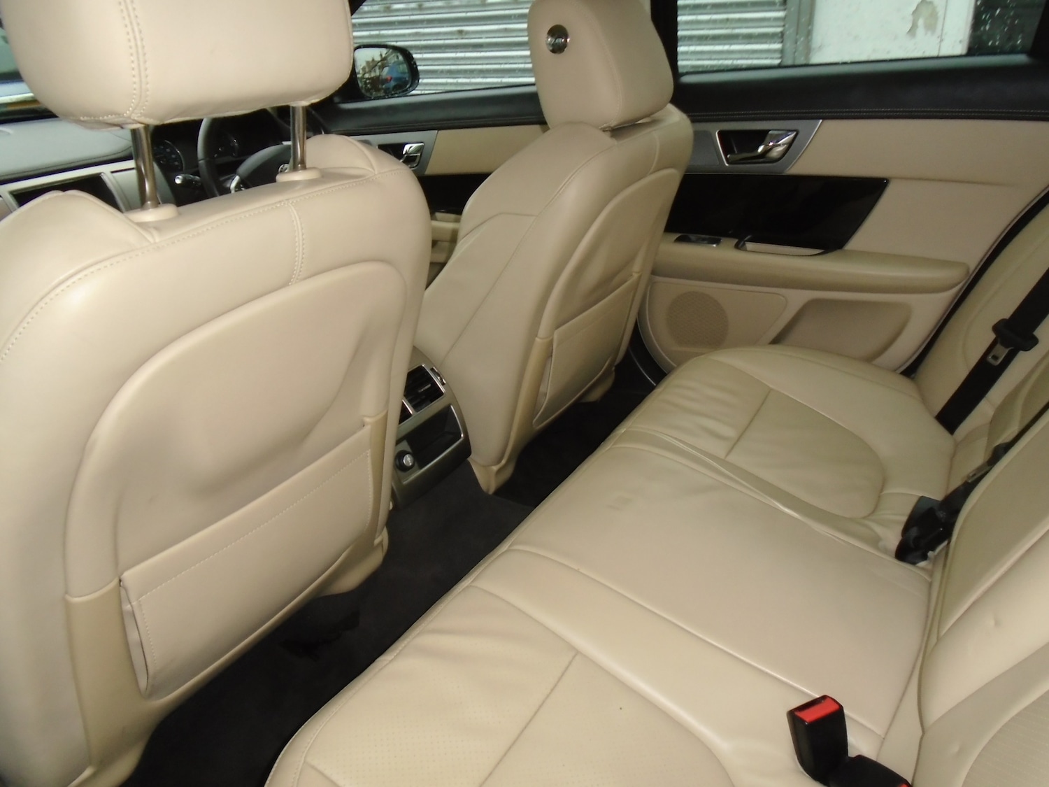 Used Jaguar XF 2014 for sale - 76979748: Photo 16