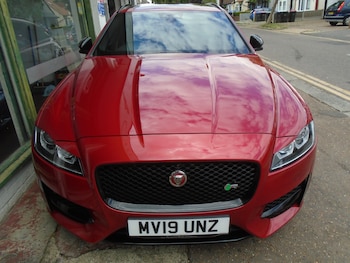 Used Jaguar XF 2019 for sale - 79004468: Photo