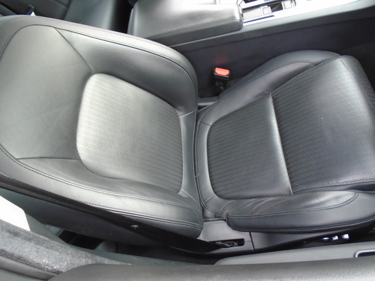 Used Jaguar XE 2017 for sale - 77617176: Photo 10