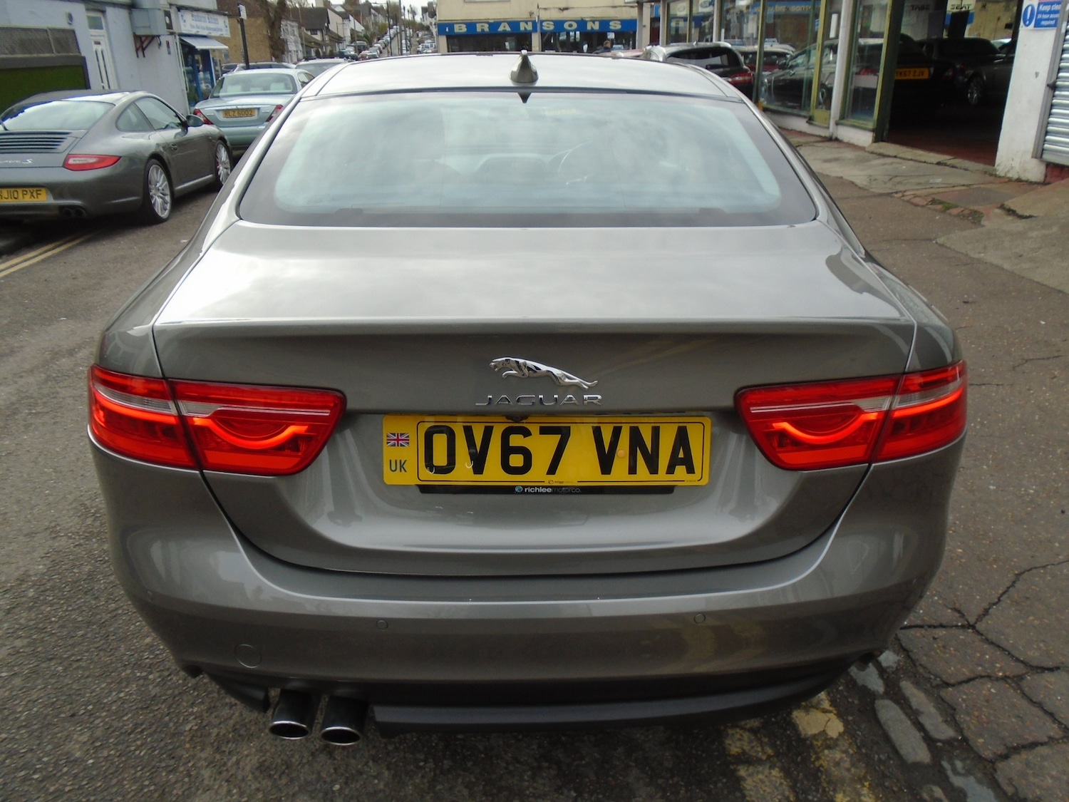 Used Jaguar XE 2017 for sale - 77617176: Photo 6