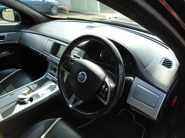 Used Jaguar XF 2012 for sale - 74430369: Photo 12