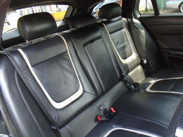 Used Jaguar XF 2012 for sale - 74430369: Photo 16