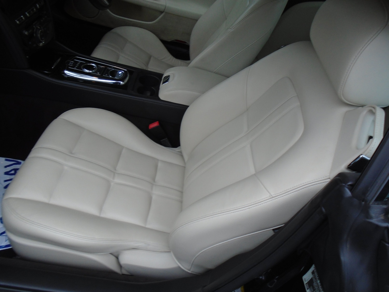 Used Jaguar XK 2011 for sale - 77023488: Photo 13