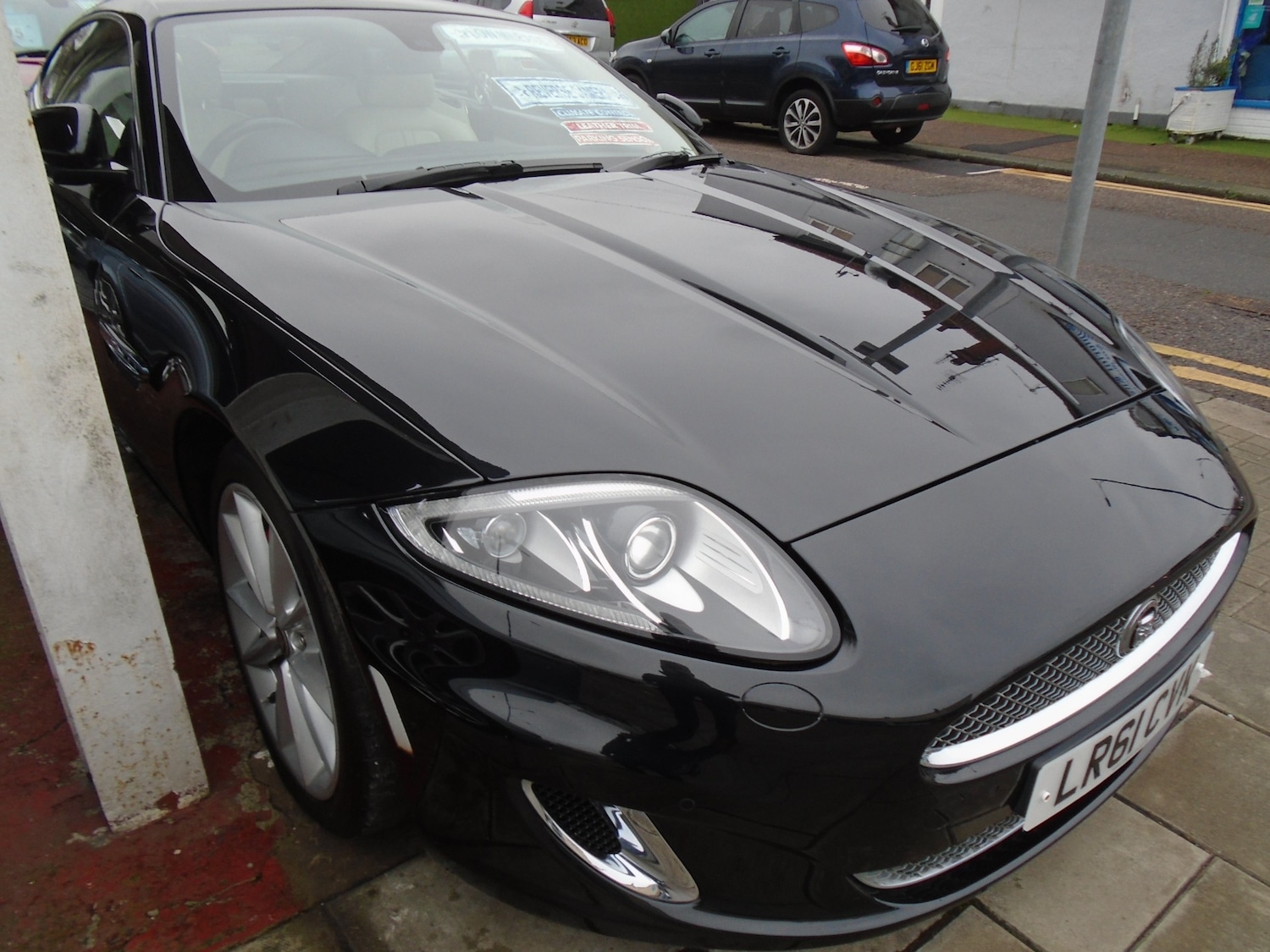 Used Jaguar XK 2011 for sale - 77023488: Photo 4