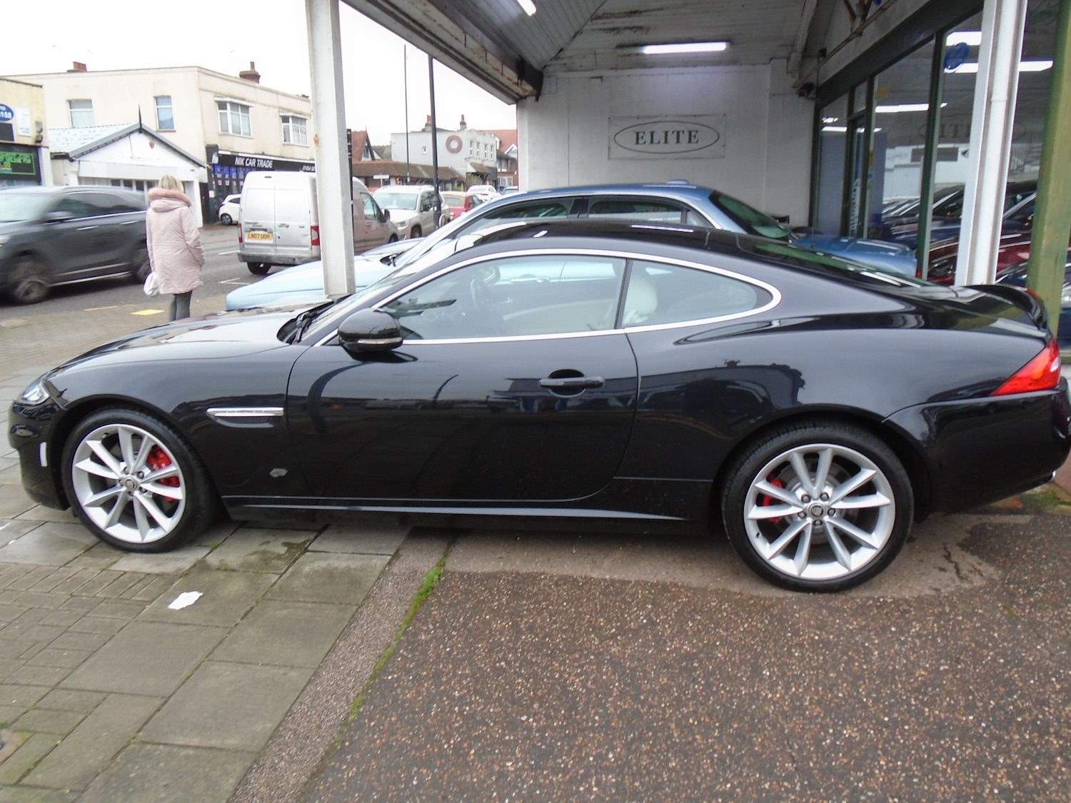 Used Jaguar XK 2011 for sale - 77023488: Photo 5