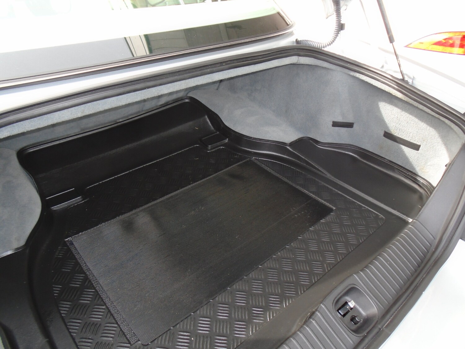 Used Jaguar XJ 2007 for sale - 78060547: Photo 24