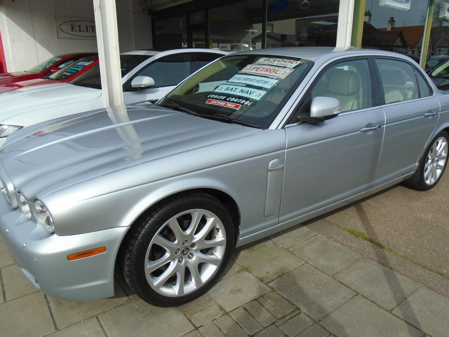 Used Jaguar XJ 2007 for sale - 78060547: Photo 4