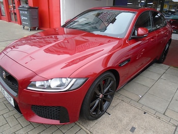 Used Jaguar XF 2016 for sale - 76505154: Photo