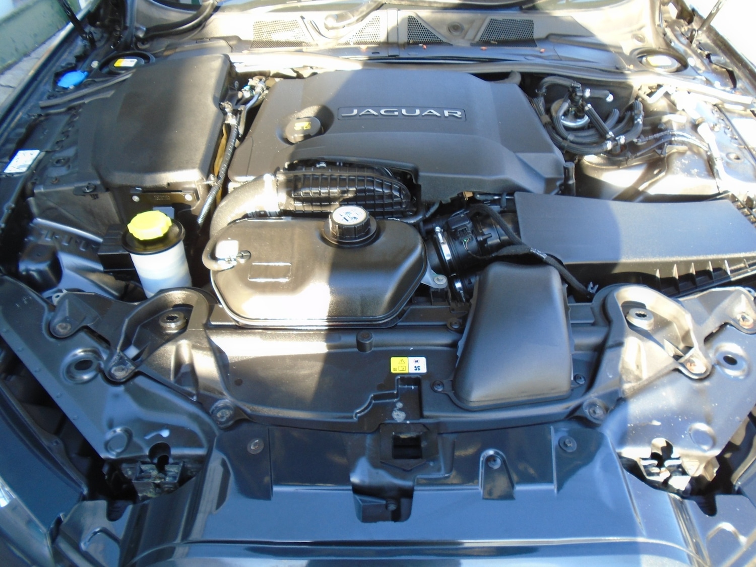 Used Jaguar XF 2014 for sale - 77196335: Photo 18