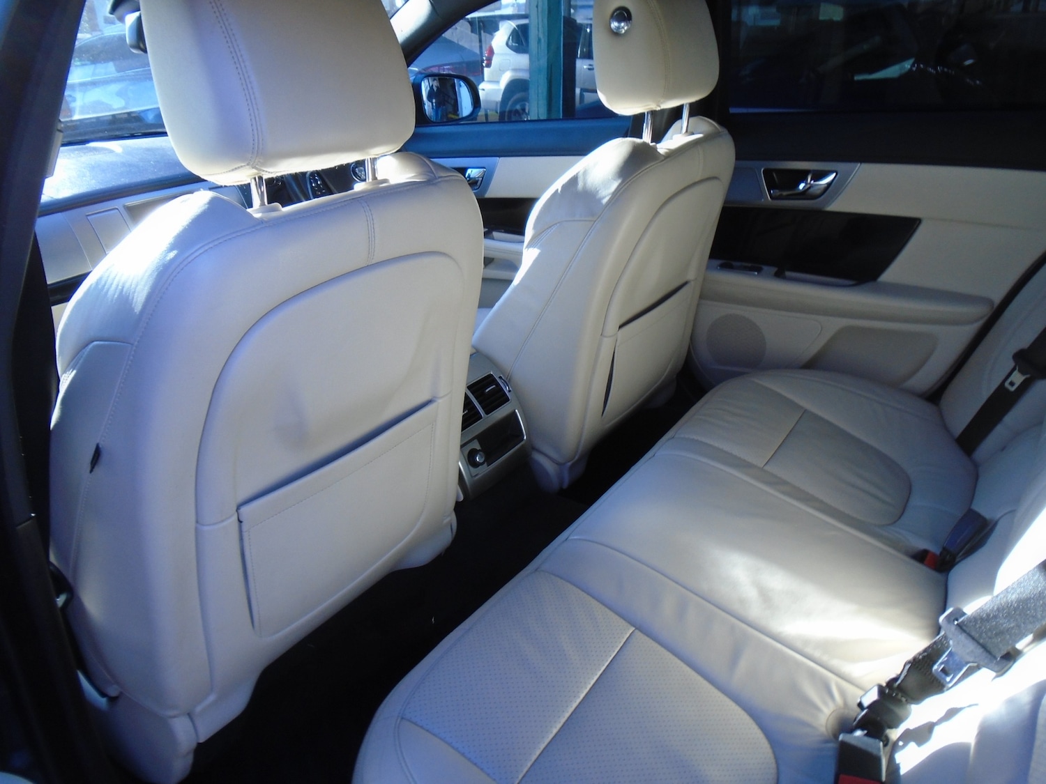 Used Jaguar XF 2014 for sale - 77196335: Photo 19