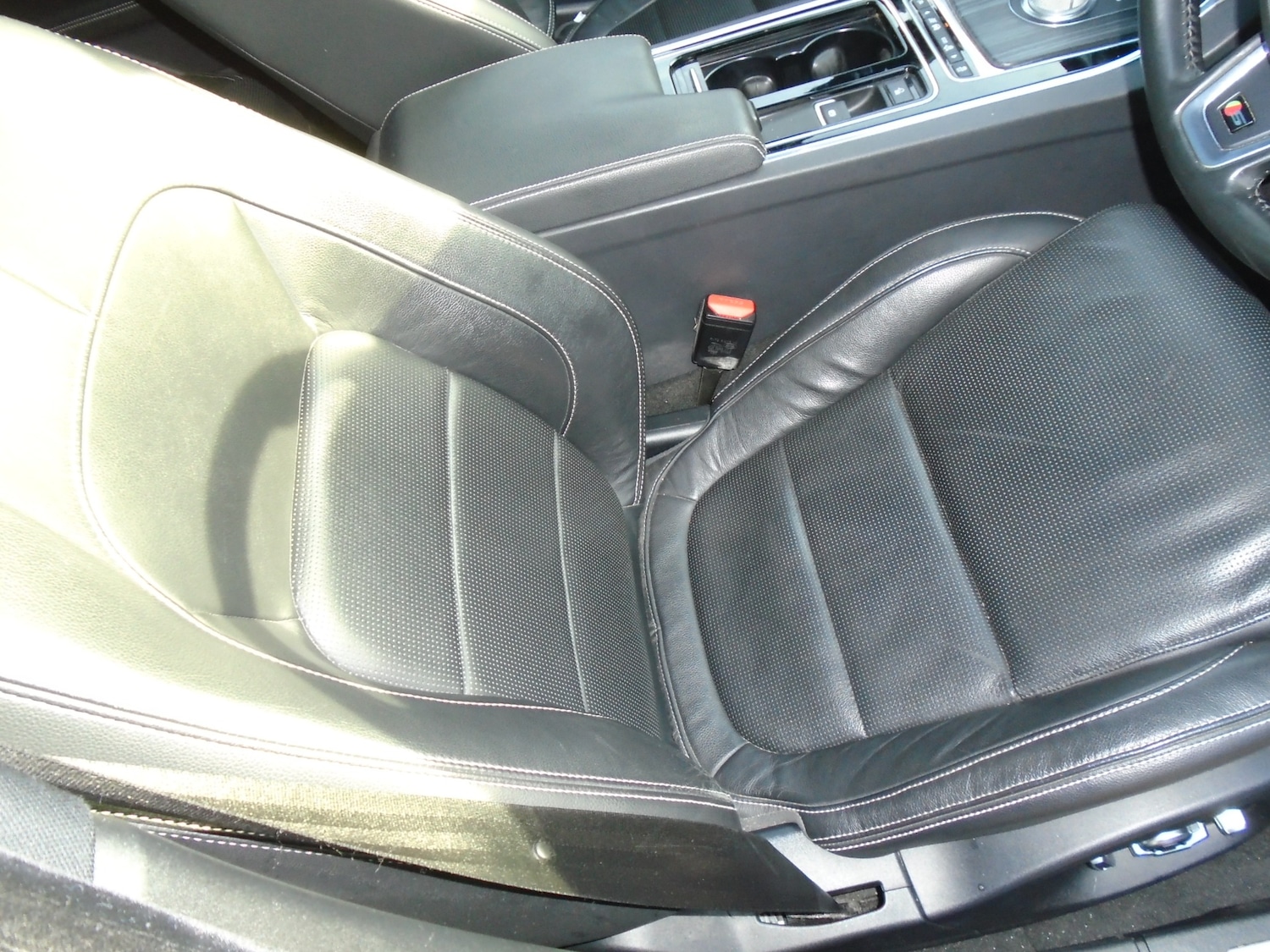 Used Jaguar XF 2015 for sale - 77136411: Photo 14