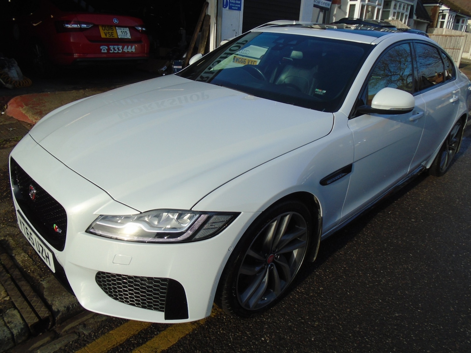 Used Jaguar XF 2015 for sale - 77136411: Photo 4