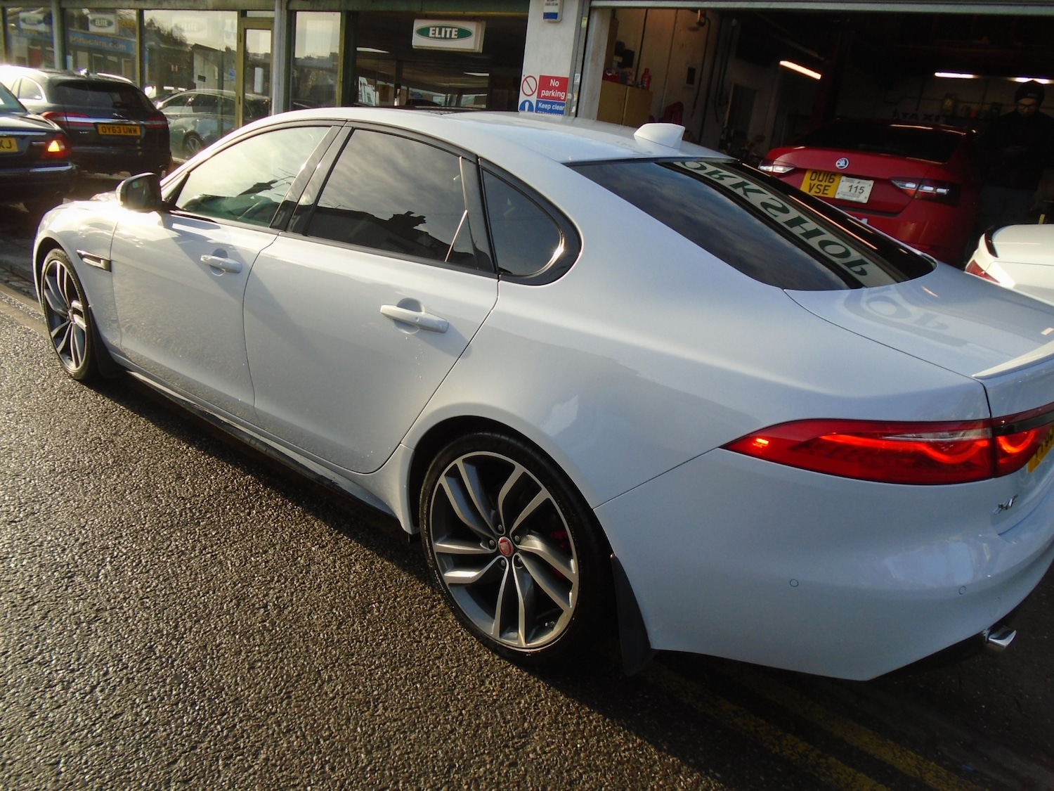 Used Jaguar XF 2015 for sale - 77136411: Photo 8