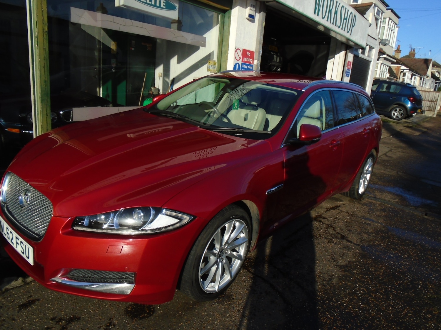 Used Jaguar XF 2013 for sale - 76830851: Photo 7