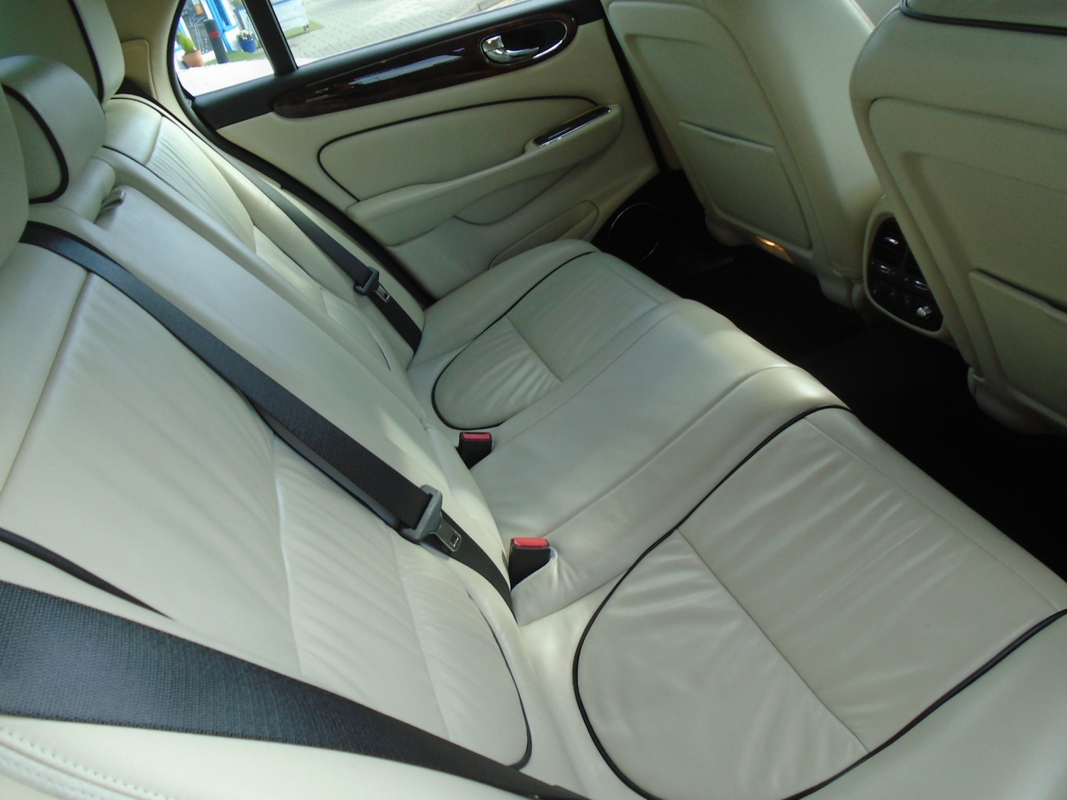 Used Jaguar XJ 2007 for sale - 76436442: Photo 18