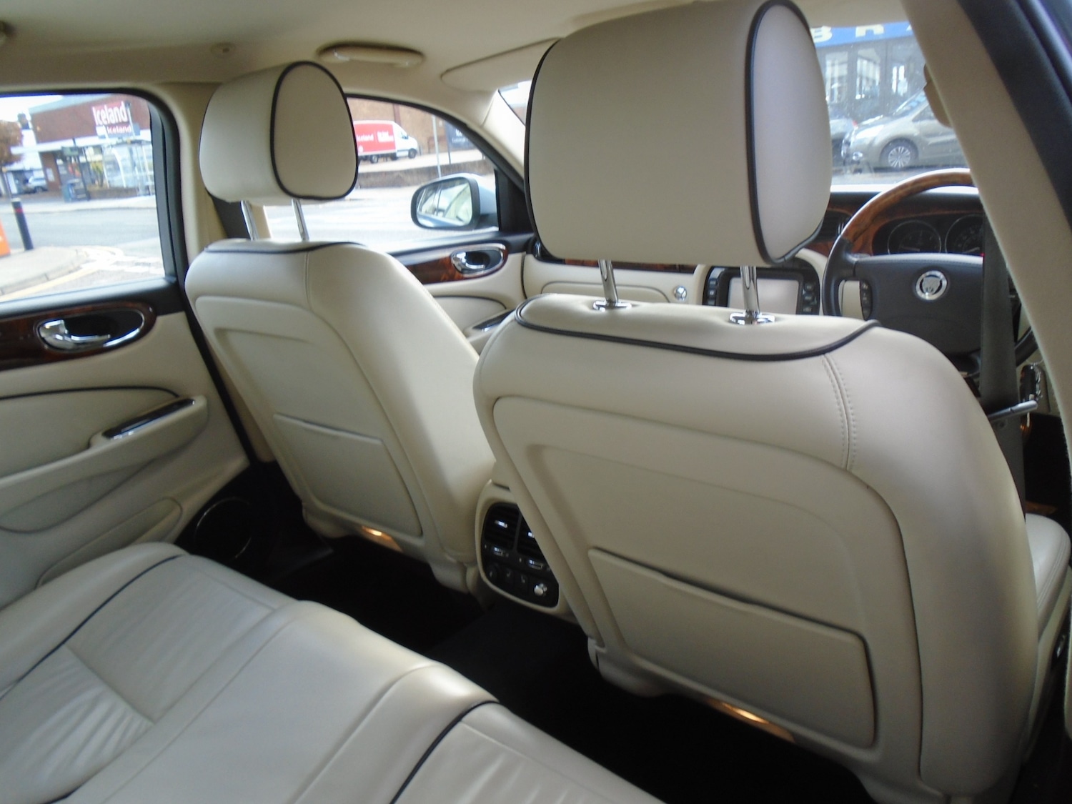 Used Jaguar XJ 2007 for sale - 76436442: Photo 19