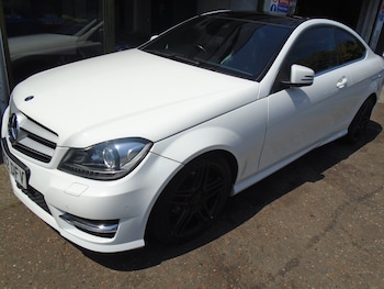 Used Mercedes-Benz C Class 2012 for sale - 79151896: Photo