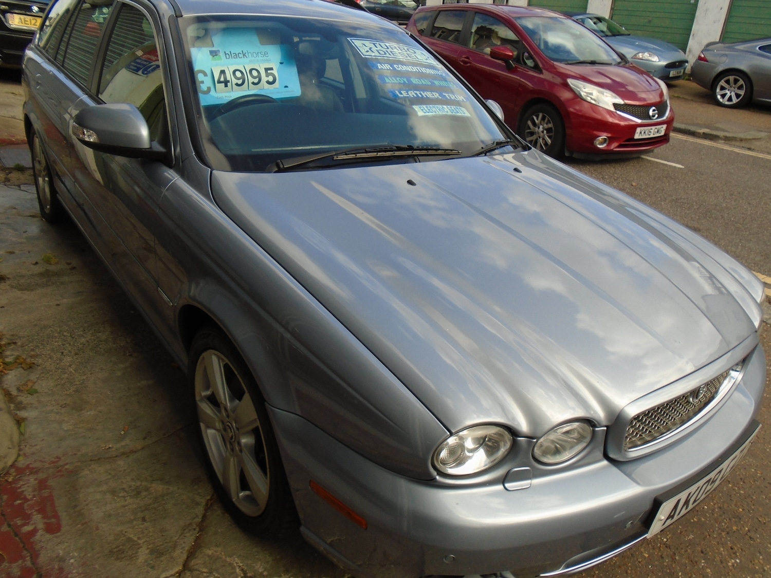Used Jaguar X-Type 2009 for sale - 76177220: Photo 1