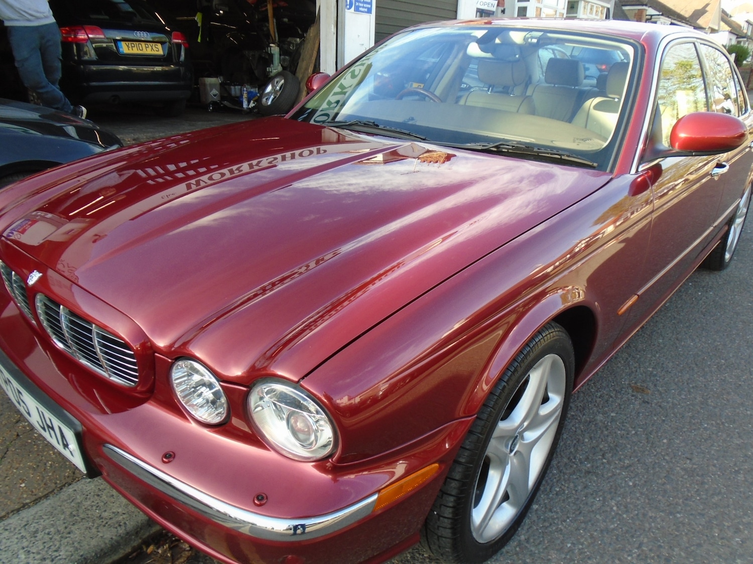Used Jaguar XJ 2005 for sale - 76566388: Photo 1