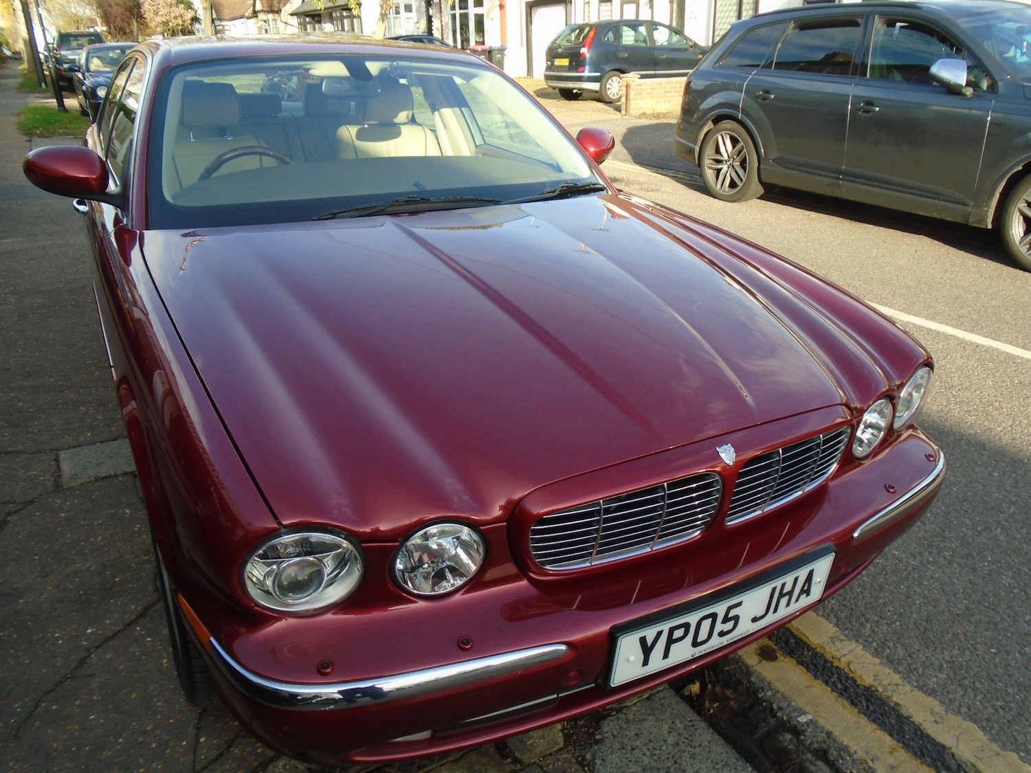 Used Jaguar XJ 2005 for sale - 76566388: Photo 3