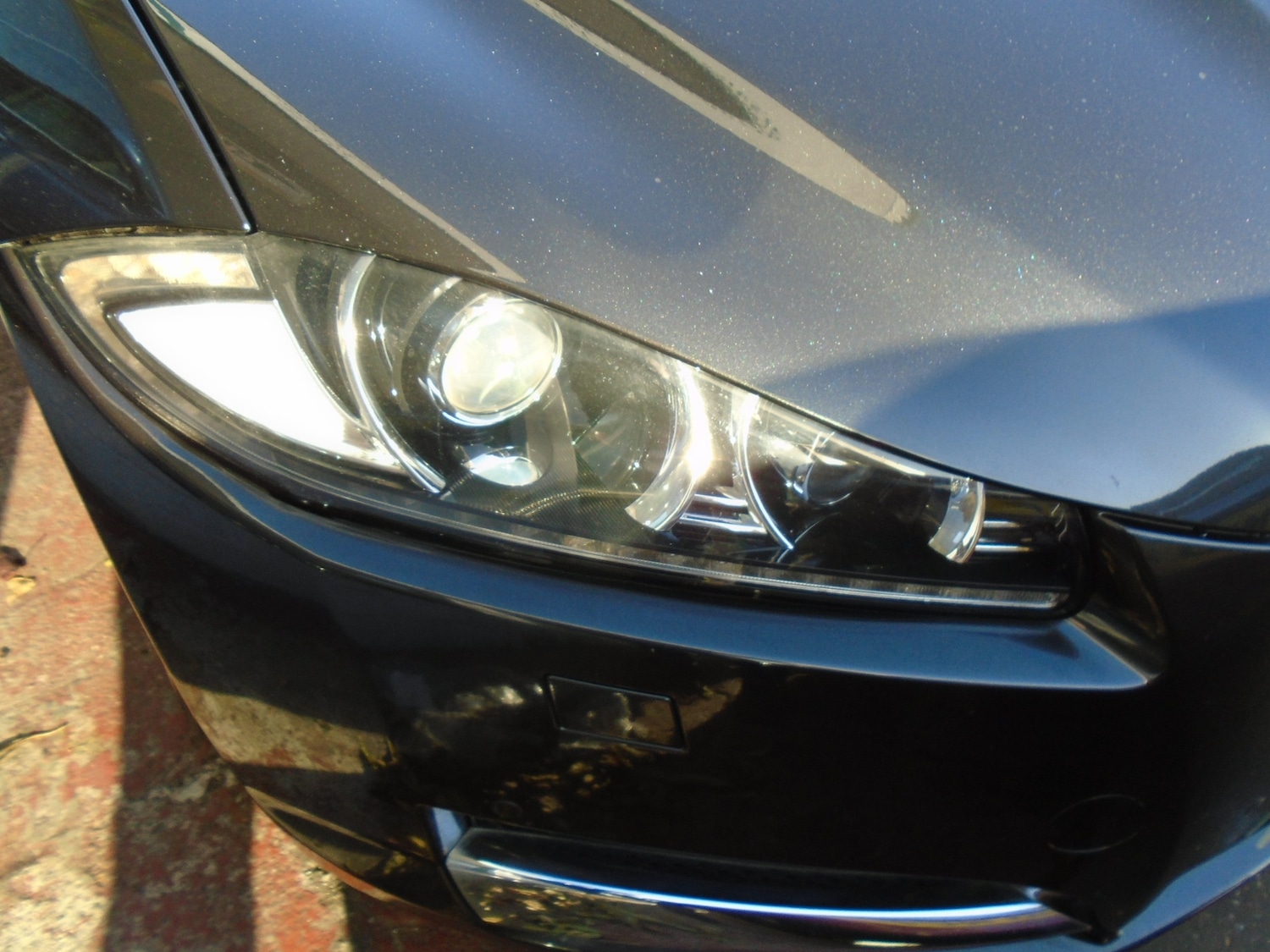 Used Jaguar XF 2013 for sale - 76637521: Photo 4