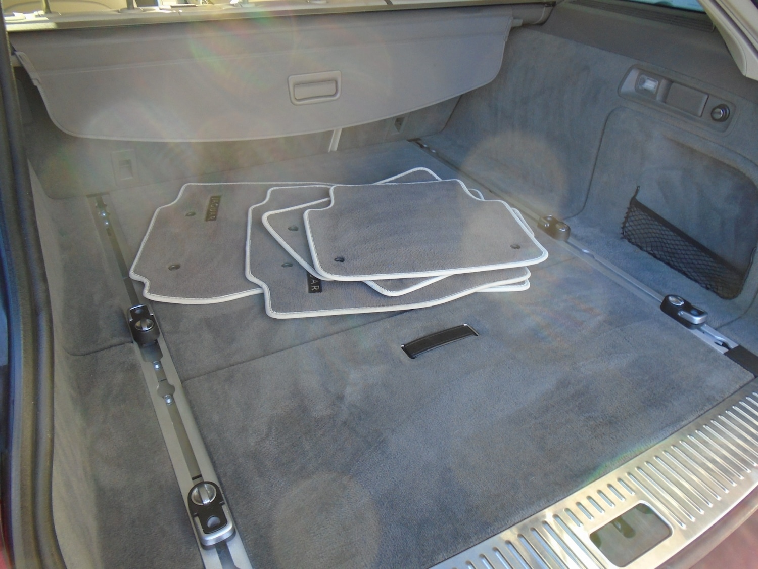 Used Jaguar XF 2013 for sale - 76637521: Photo 9