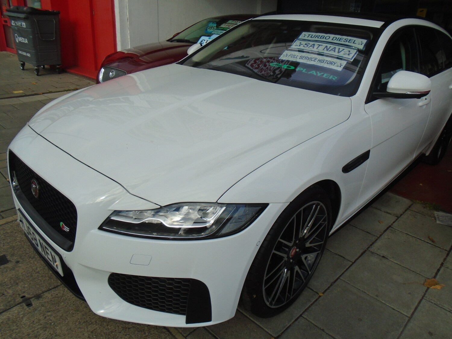 Used Jaguar XF 2018 for sale - 76381894: Photo 3