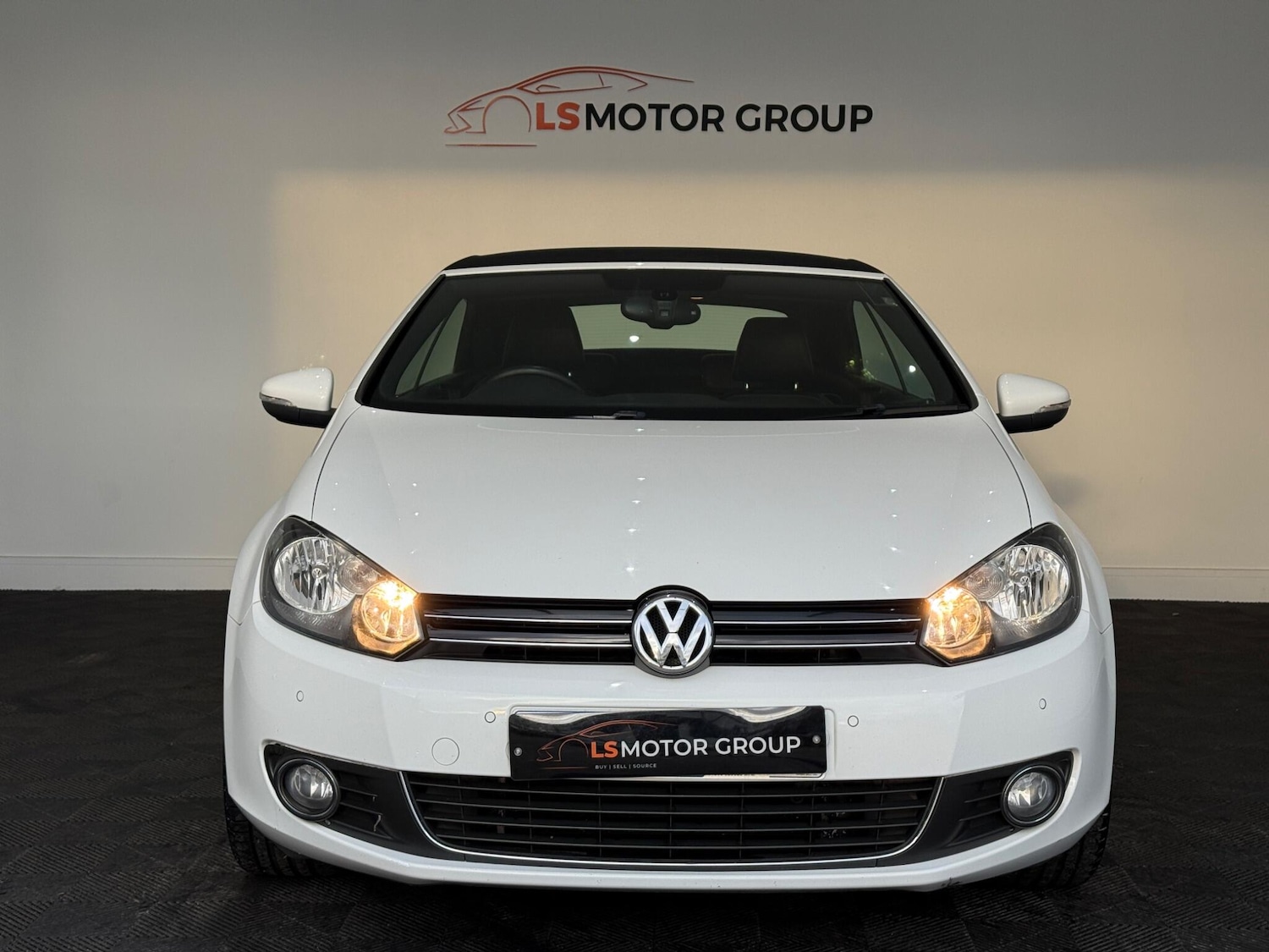 Used Volkswagen Golf 2012 for sale - 76689812: Photo 2