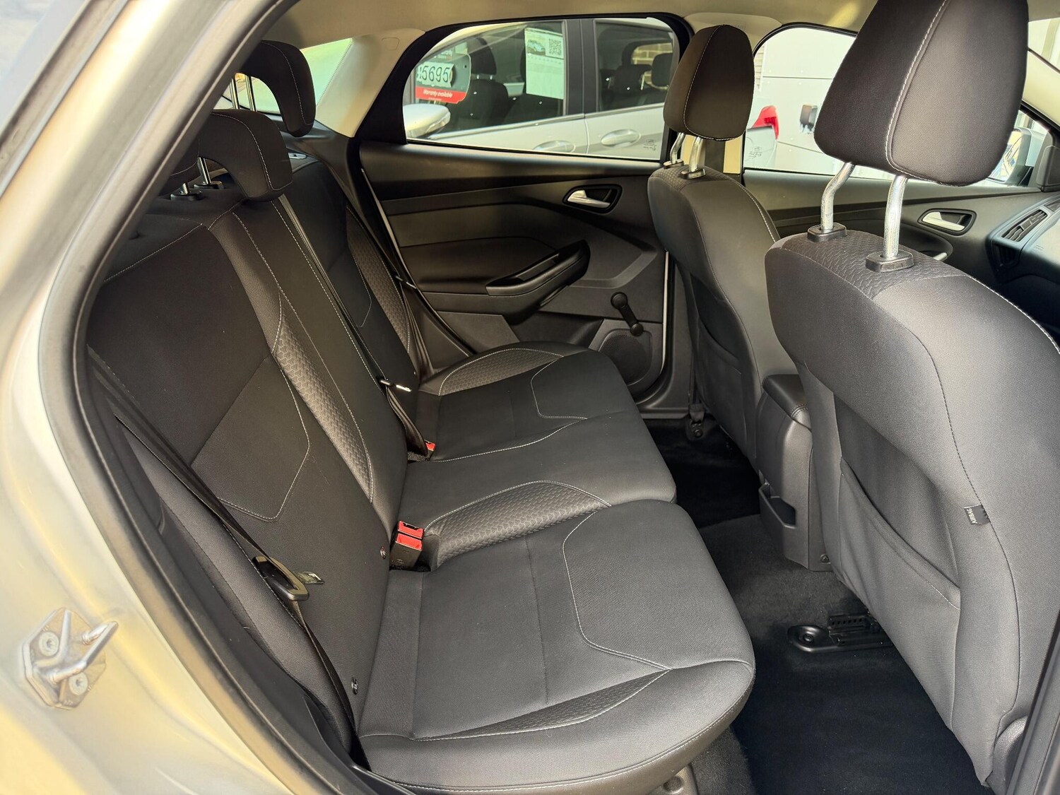 Used Ford Focus 2015 for sale - 76572000: Photo 32