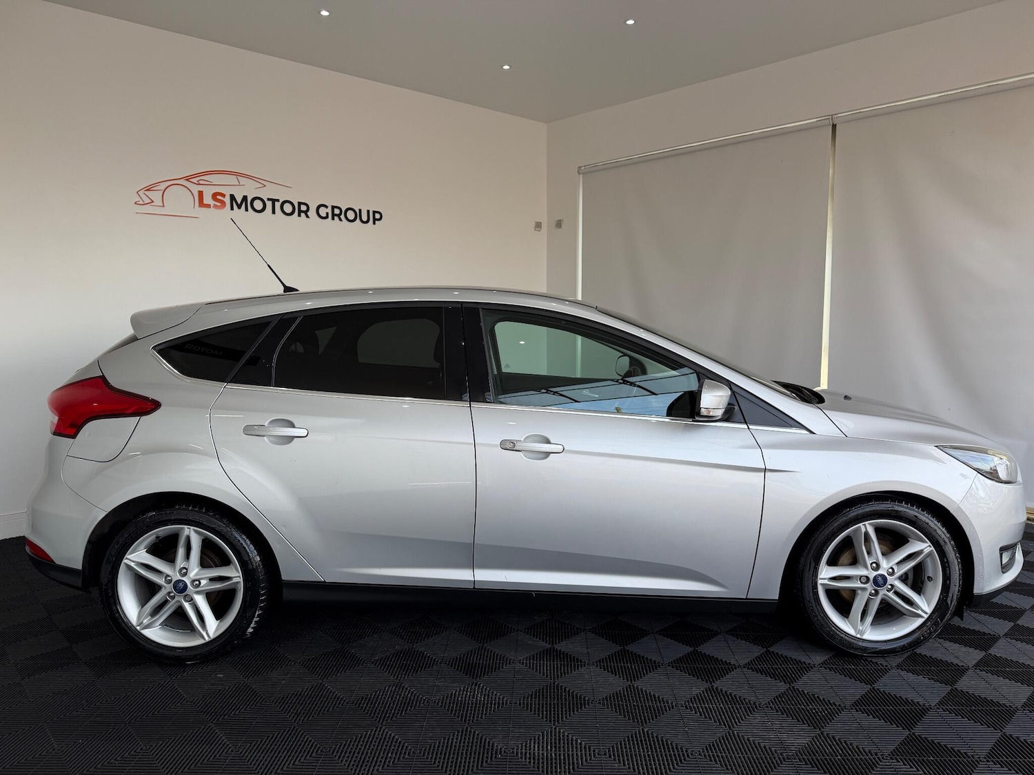 Used Ford Focus 2015 for sale - 76572000: Photo 8