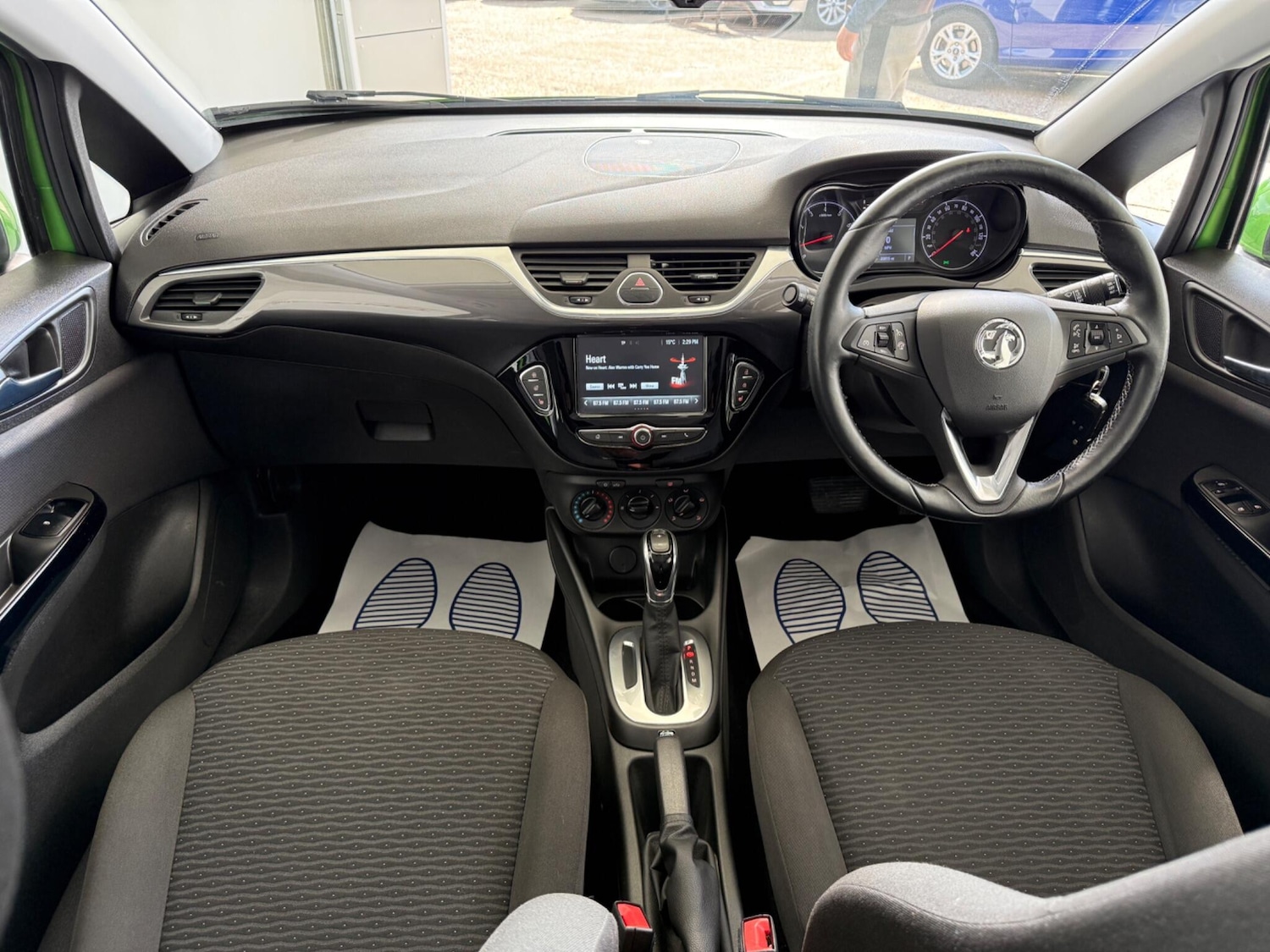 Used Vauxhall Corsa 2016 for sale - 76433265: Photo 3