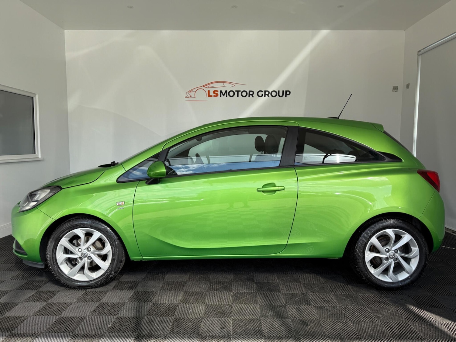 Used Vauxhall Corsa 2016 for sale - 76433265: Photo 9