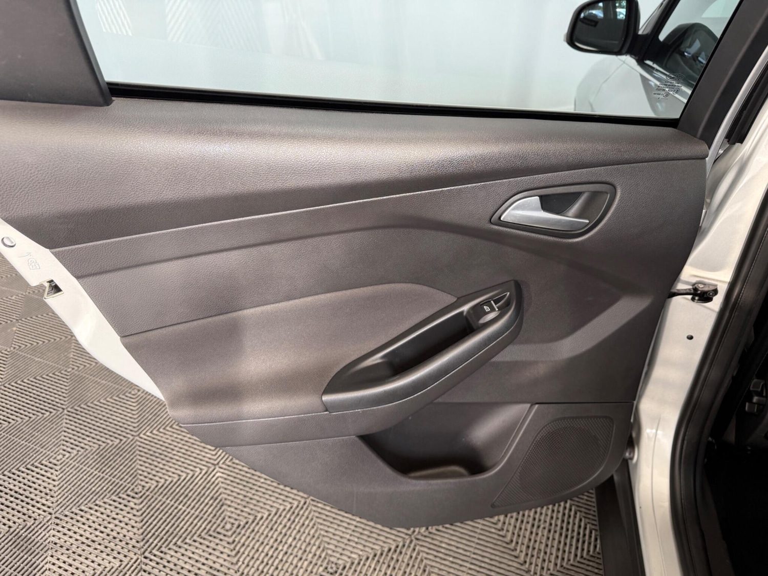 Used Ford Focus 2016 for sale - 76433351: Photo 32