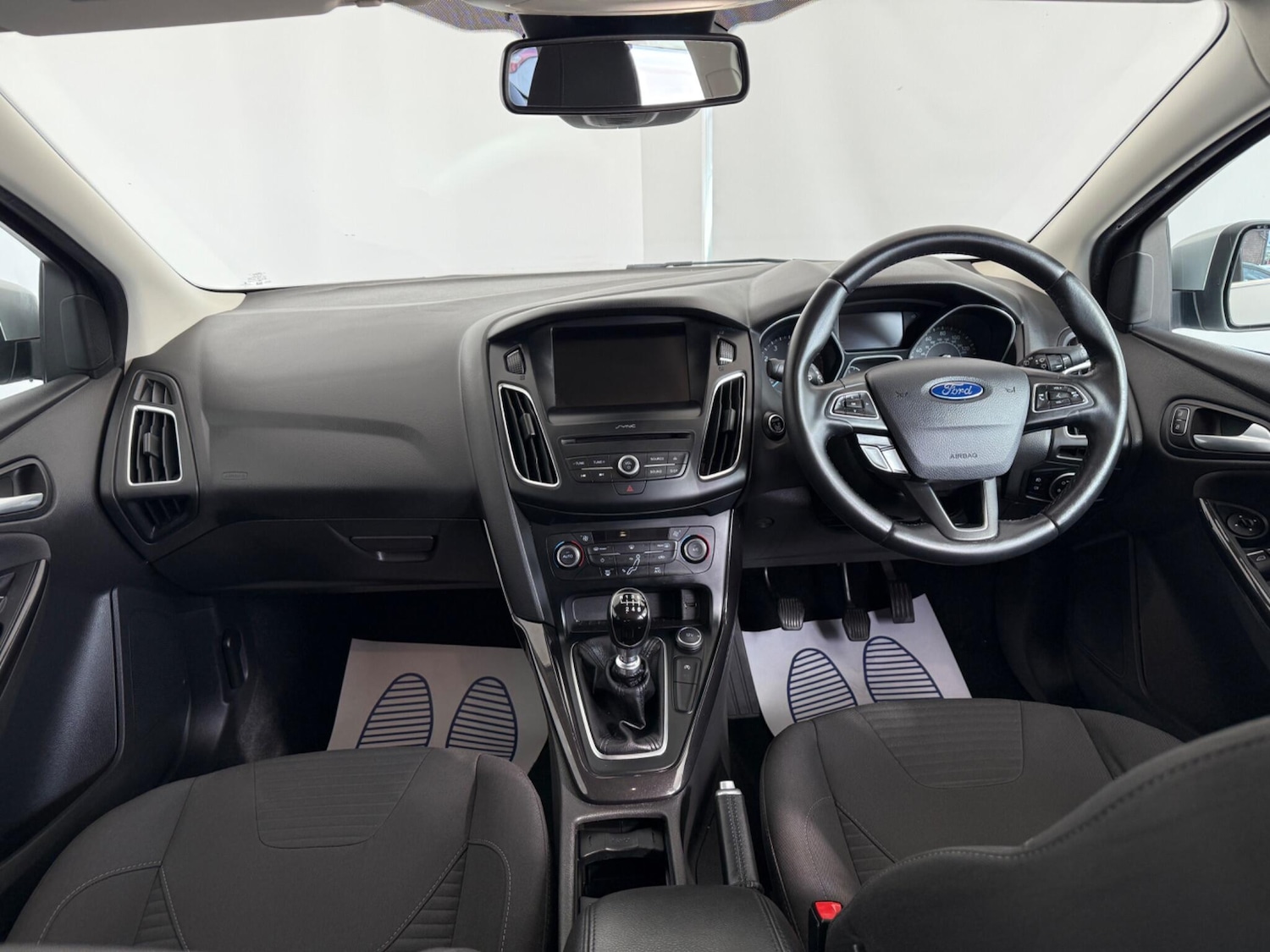 Used Ford Focus 2016 for sale - 76433351: Photo 4