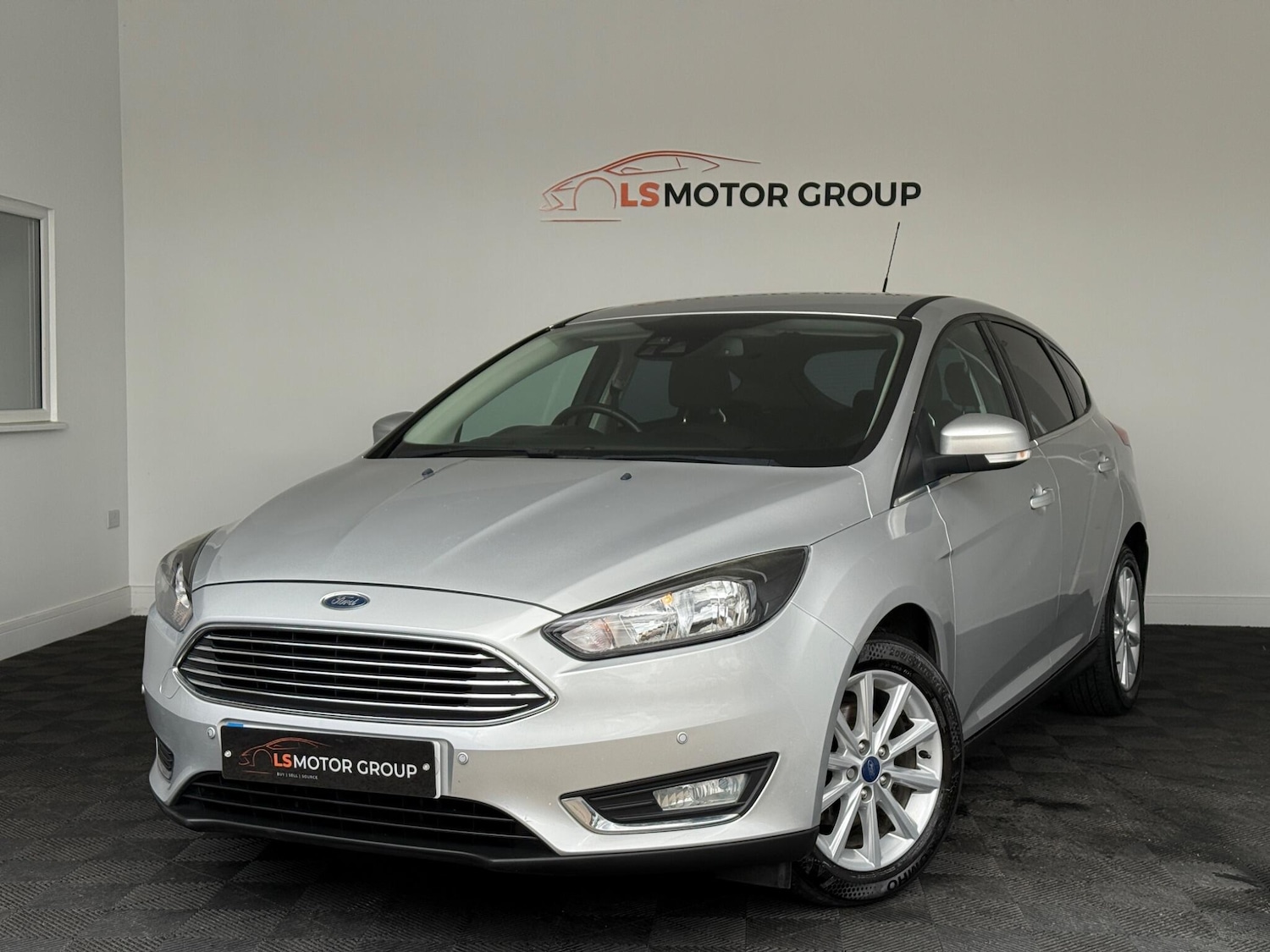 Used Ford Focus 2016 for sale - 76433351: Photo 5